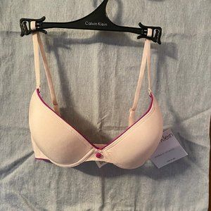 Calvin Klein Pink Bra & Panty Set - Size 34B & M